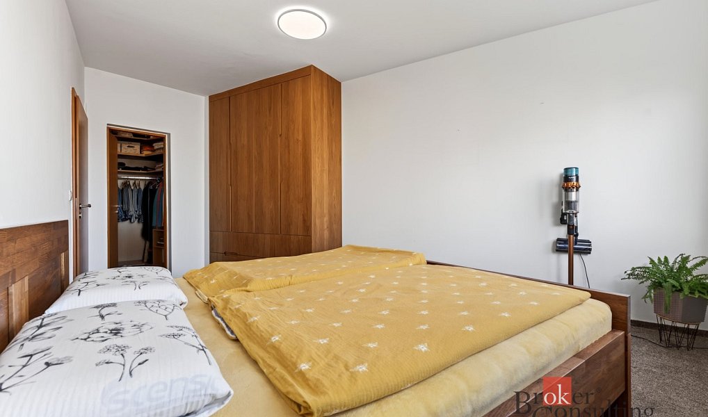Prodej bytu 4+1 86 m², Opava – náhled fotky 9
