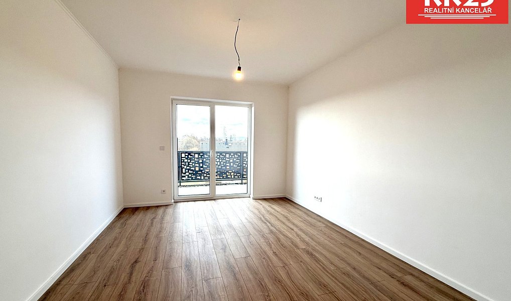 Prodej domu 200 m² s pozemkem 497 m², Velká Hleďsebe – náhled fotky 38
