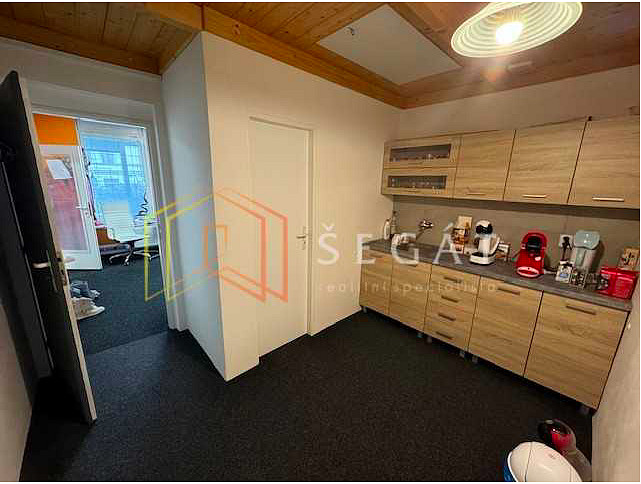 Pronájem obchodních prostor 41 m² – fotografie 5