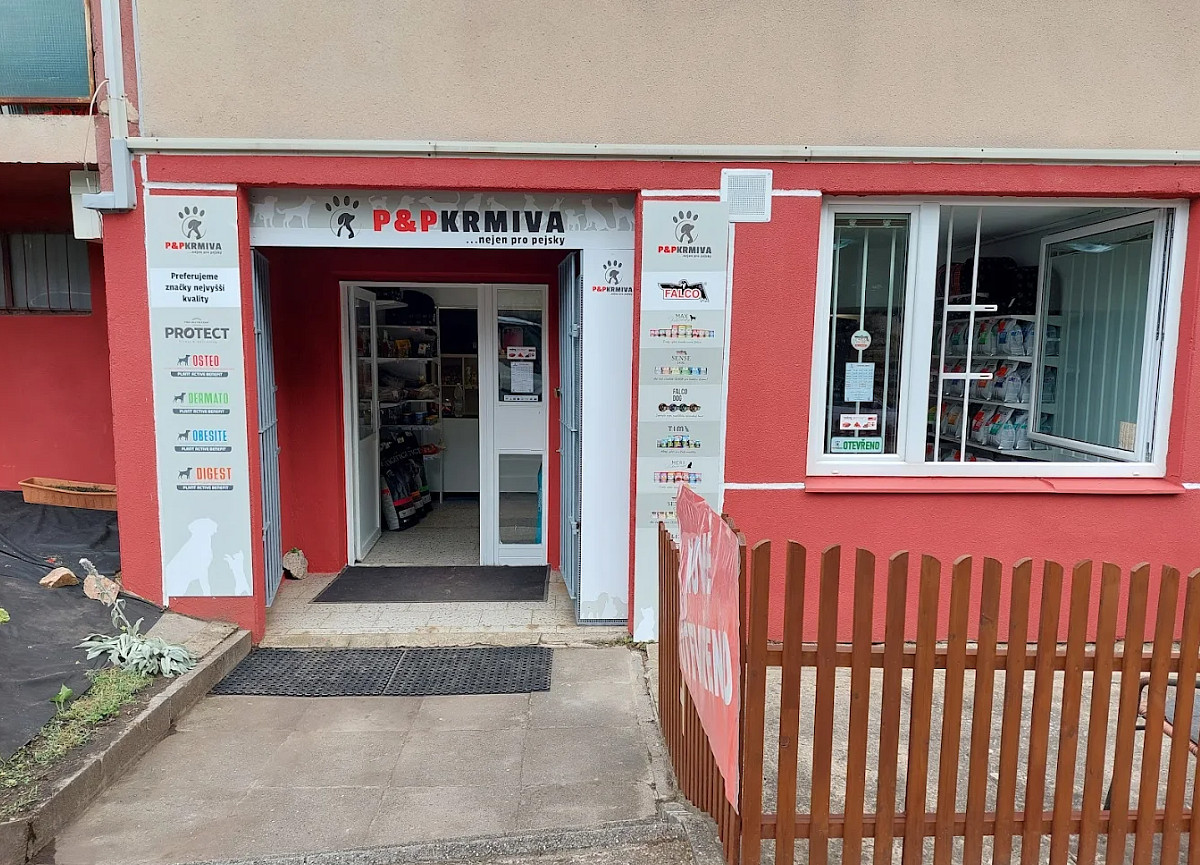 Pronájem obchodních prostor 55 m²