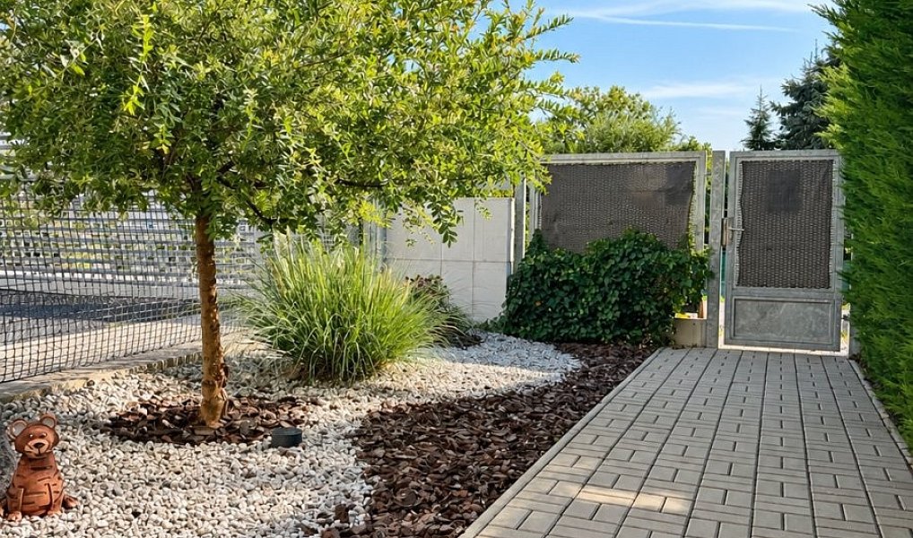 Prodej domu 124 m² s pozemkem 354 m², Rudná – náhled fotky 30