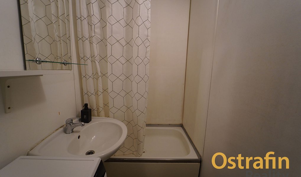Pronájem bytu 1+kk 29 m², Praha – náhled fotky 7