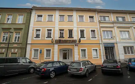 Prodej ubytovacího objektu 560 m², J. V. Sládka, Teplice