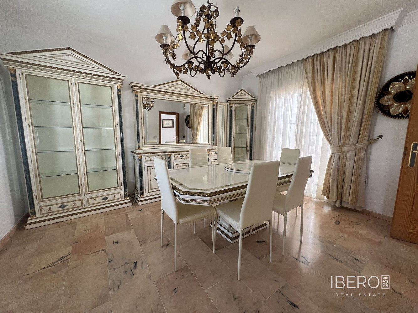 Casa 6+kk – Marbella, Salto del Agua - Vista 3