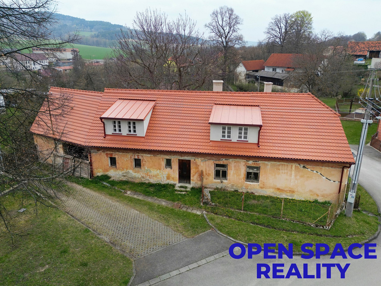 Prodej domu 159 m² s pozemkem 1 664 m² – fotografie 2