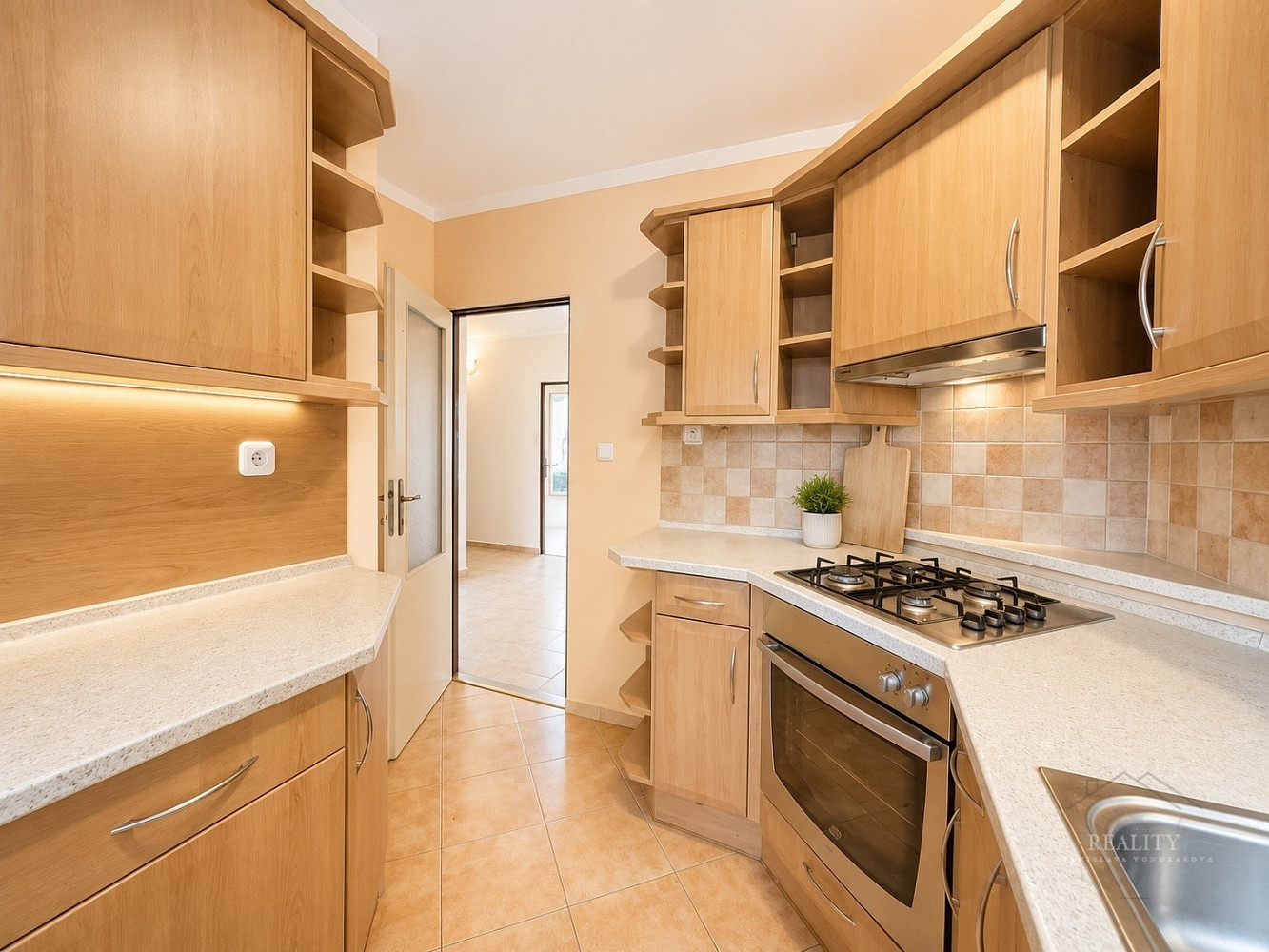 Prodej bytu 3+1 81 m² — photo 2