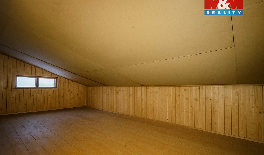 Prodej ubytovacího objektu 1 085 m², Železná Ruda – náhled fotky 16