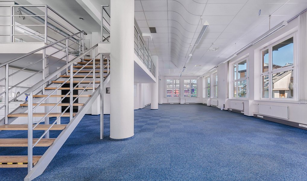 Pronájem kanceláře 500 m², Horoměřice – náhled fotky 4