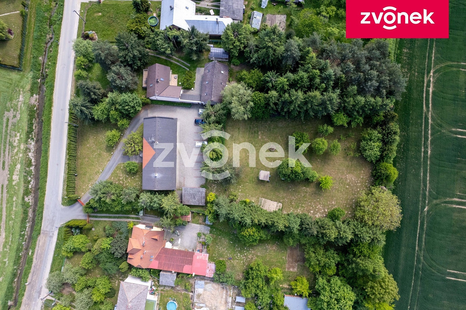 Prodej komerčního pozemku 4 200 m² – fotografie 5