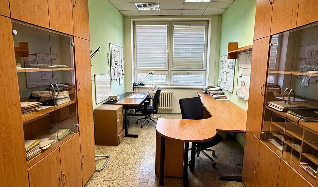 Prodej kanceláře 1 640 m², Tábor – náhled fotky 9