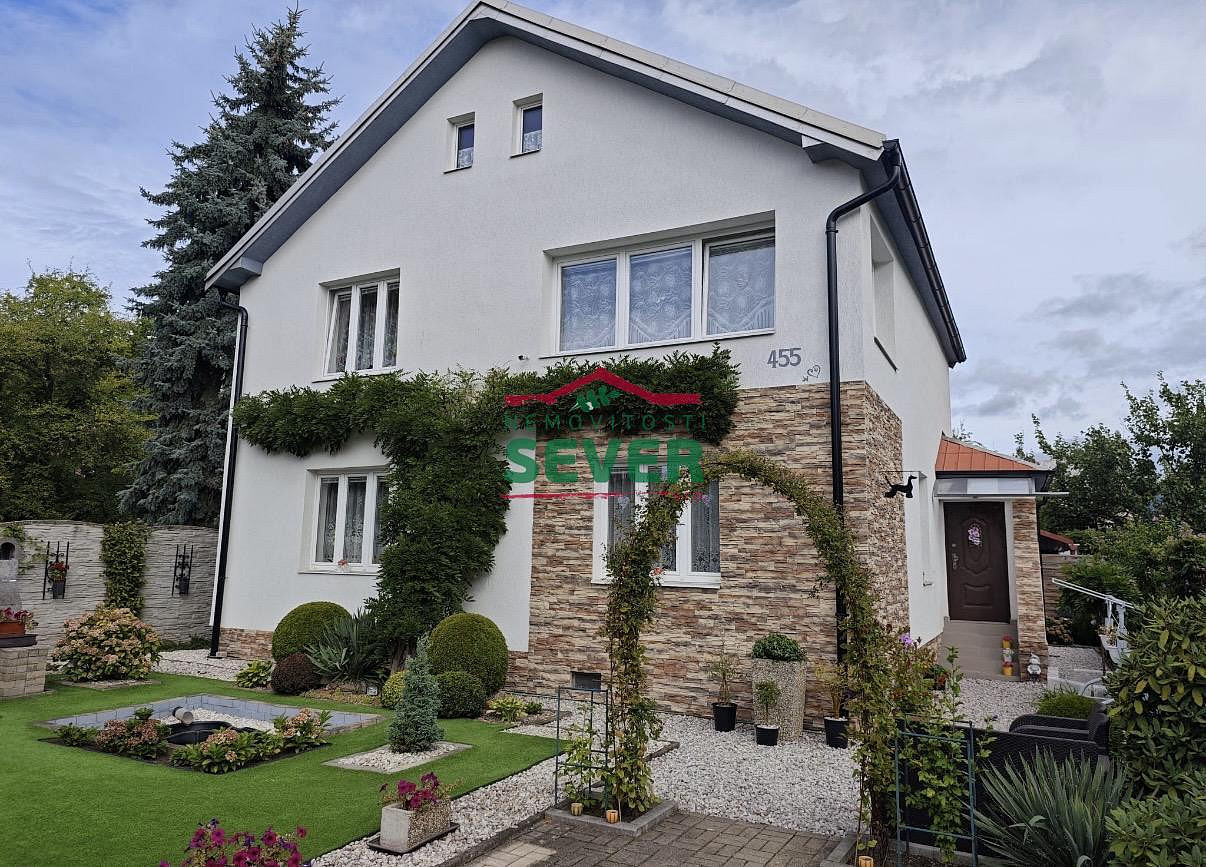 Prodej domu 200 m² s pozemkem 318 m²