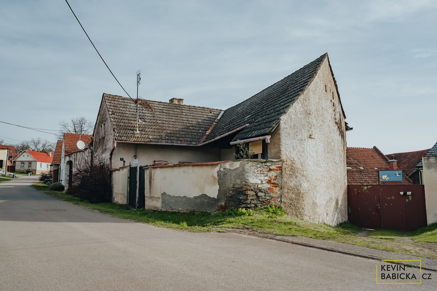 Prodej domu 75 m² s pozemkem 147 m² – fotografie 2