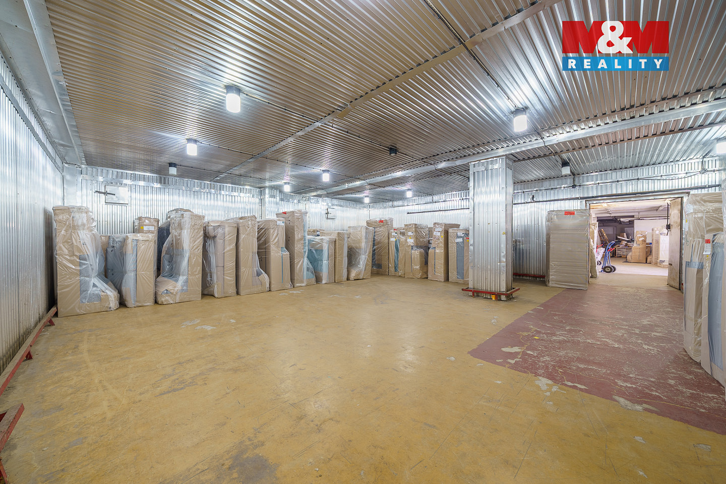 Prodej obchodních prostor 760 m² — photo 4