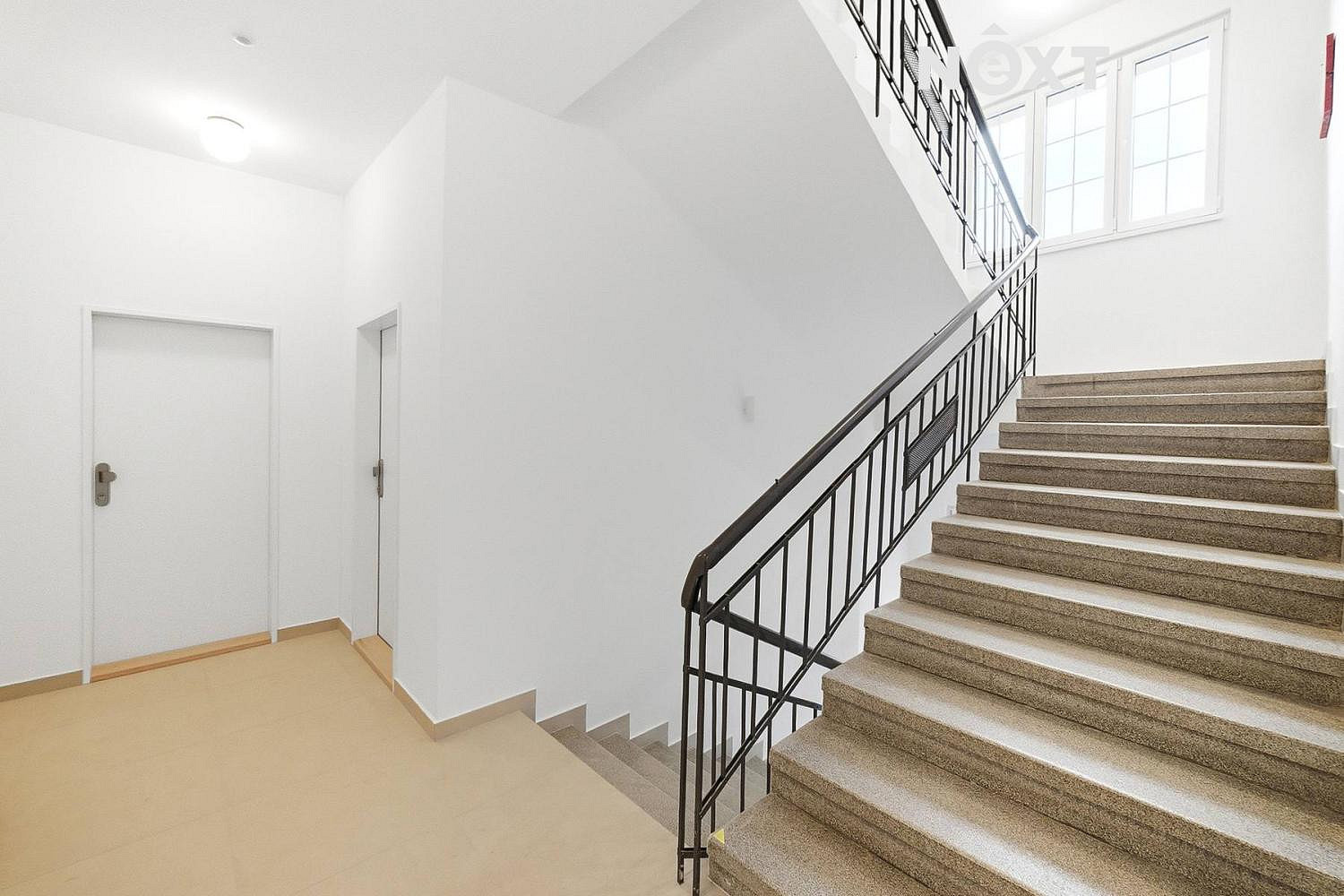 Prodej kanceláře 29 m² — photo 3