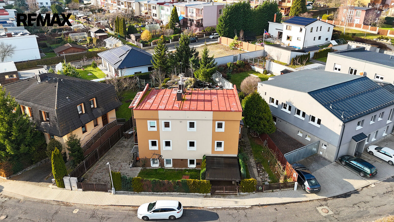 Prodej domu 250 m² s pozemkem 610 m² – fotografie 5