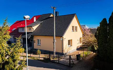 Prodej domu 198 m² s pozemkem 397 m², Pardubice - Dražkovice