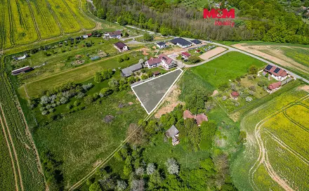 Prodej stavebního pozemku 772 m², Halenkovice, okres Zlín