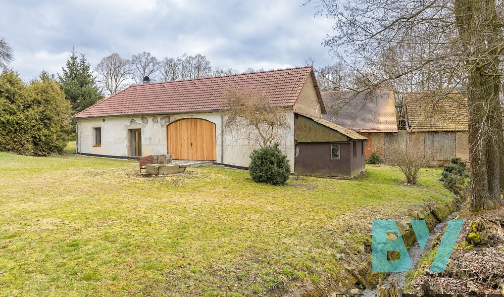Prodej chaty/chalupy 104 m² s pozemkem 1 893 m², Mirovice – náhled fotky 31