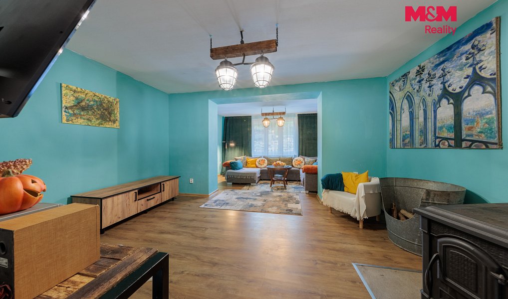 Prodej domu 160 m² s pozemkem 987 m², Nová Role – náhled fotky 5