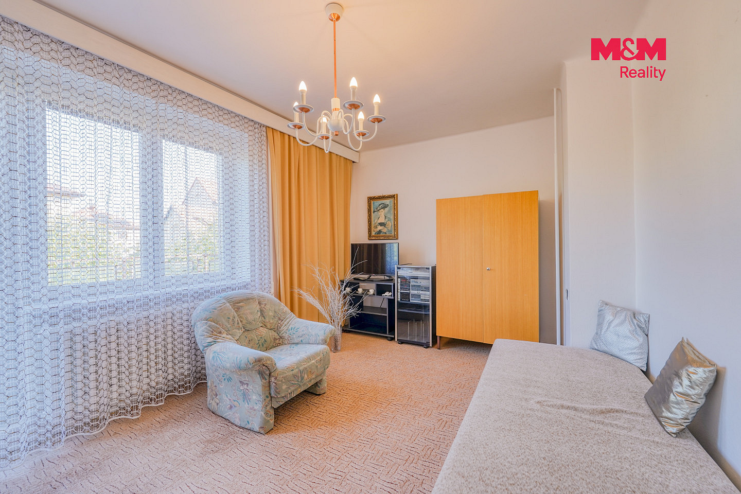 Prodej domu 230 m² s pozemkem 817 m² – fotografie 4