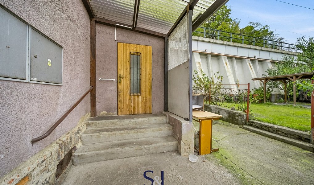 Prodej domu 233 m² s pozemkem 447 m², Dobkovice – náhled fotky 41
