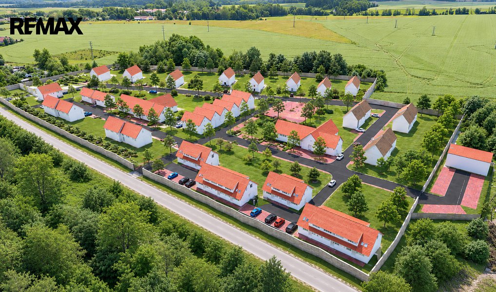 Prodej stavebního pozemku 32 000 m², Cheb – náhled fotky 2