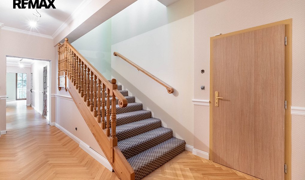 Prodej bytu 6+kk 537 m², Karlovy Vary – náhled fotky 26