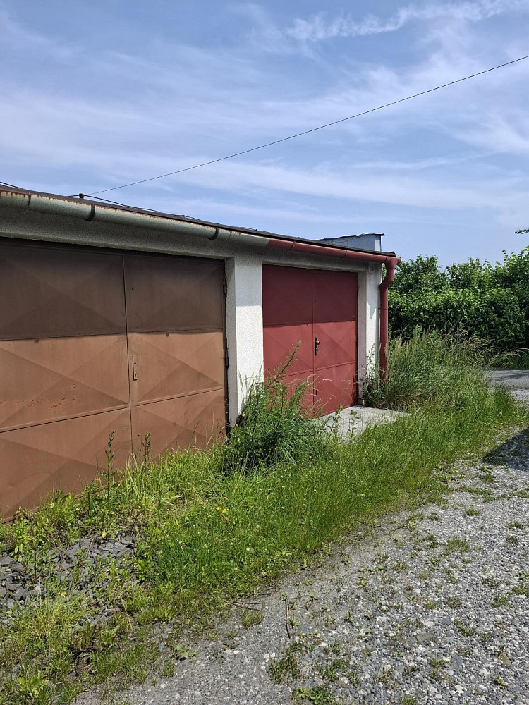 Pronájem garáže 19 m2, kopřivnice, ulice na luhách — photo 3