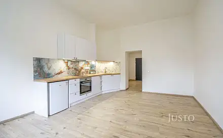 Pronájem bytu 1+kk 37 m²