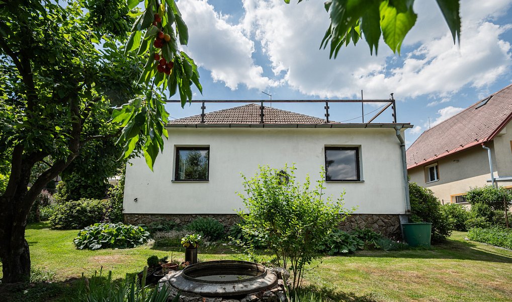 Prodej domu 244 m² s pozemkem 948 m², Velká Hleďsebe – náhled fotky 14