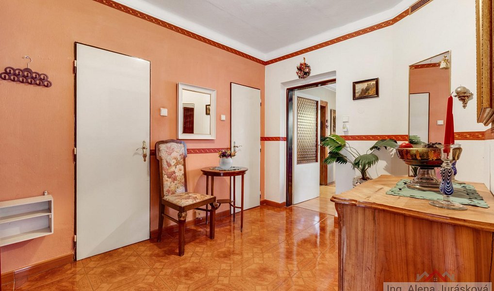 Prodej bytu 3+1 71 m², Klecany – náhled fotky 16