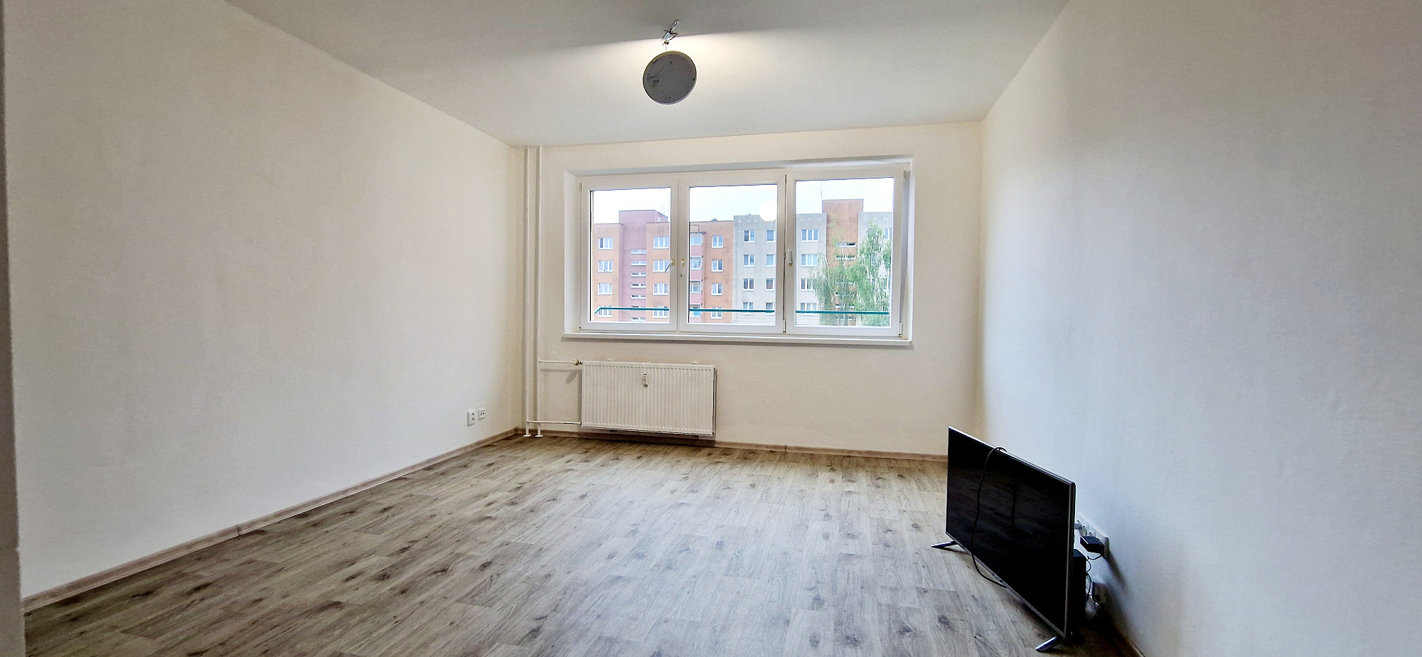 Prodej bytu 1+kk 30 m² — photo 3