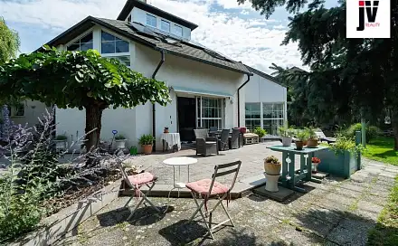 Prodej domu 431 m² s pozemkem 1 174 m², Na Výsluní, Plzeň - Černice