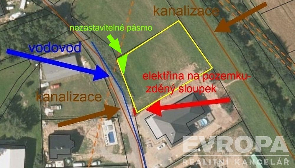 Prodej stavebního pozemku 1 300 m² – fotografie 2
