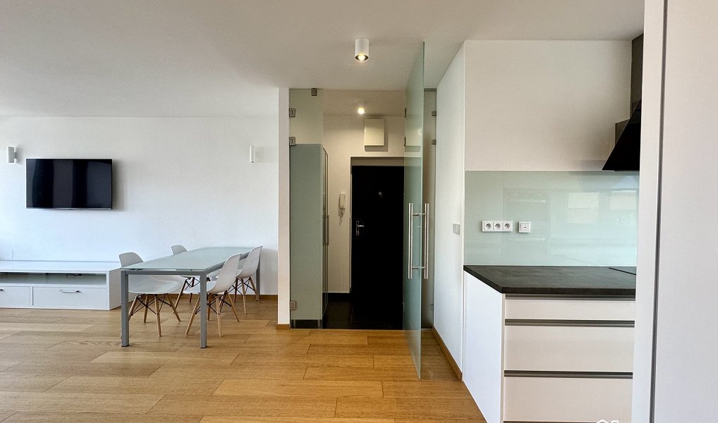Pronájem bytu 3+kk 110 m², Blansko – náhled fotky 2