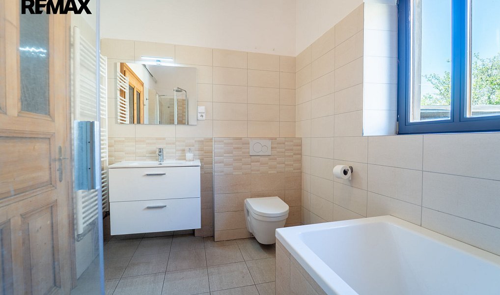 Prodej domu 220 m² s pozemkem 312 m², Kostelec nad Černými lesy – náhled fotky 22