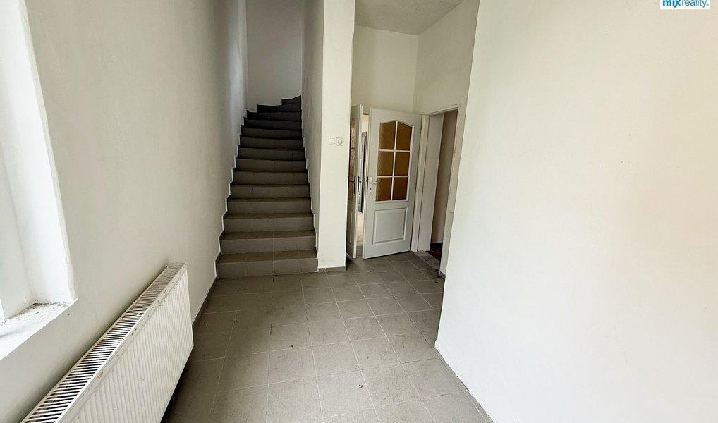 Prodej domu 304 m² s pozemkem 365 m², Kraslice – náhled fotky 7