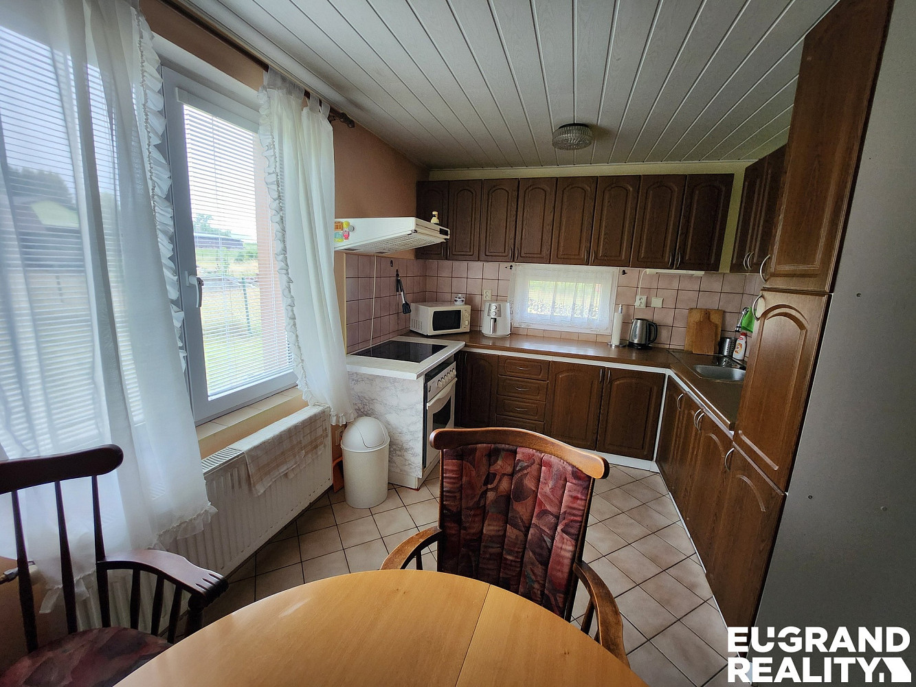 Prodej domu 180 m² s pozemkem 1 066 m² – fotografie 4