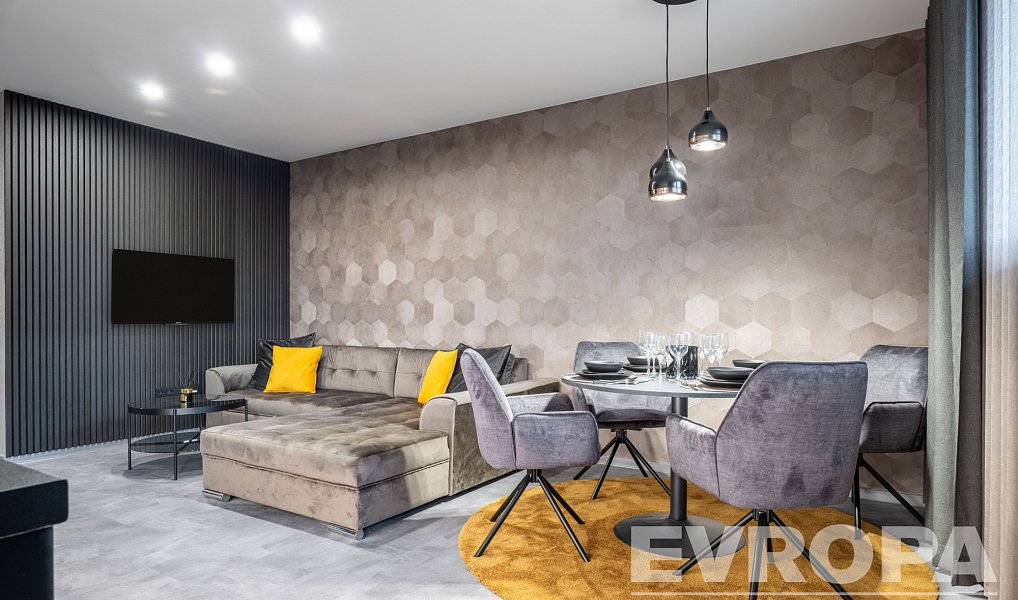 Prodej bytu 3+kk 80 m², Vochov – náhled fotky 7