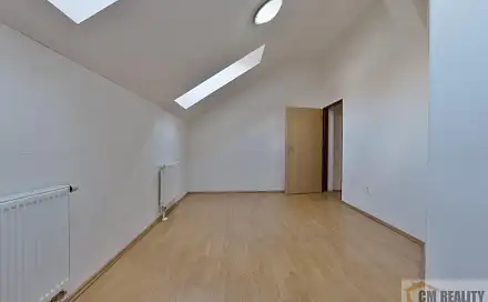 Pronájem bytu 2+kk 68 m²