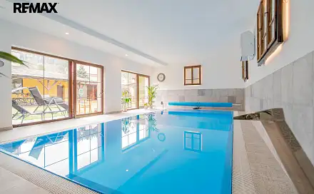 Prodej domu 296 m² s pozemkem 349 m², Červený Kostelec, okres Náchod