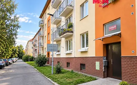 Pronájem bytu 1+kk 21 m², Stavbařů, Liberec - Liberec V-Kristiánov