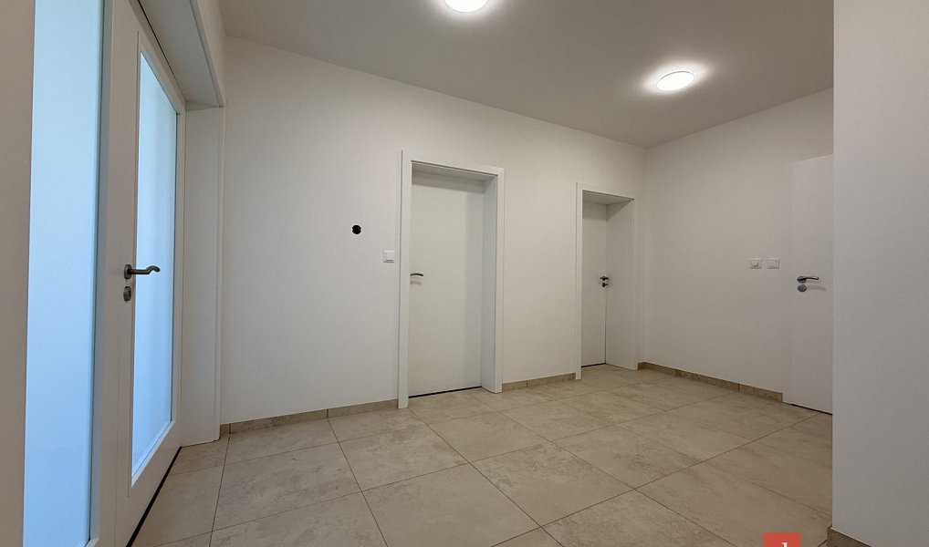 Pronájem bytu 3+kk 82 m², Hlučín – náhled fotky 3