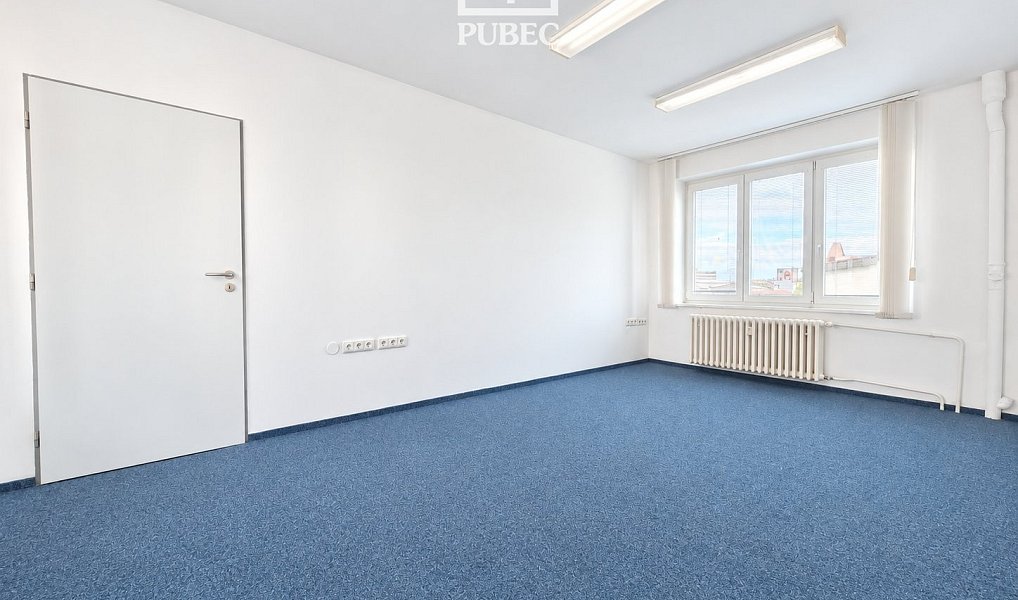 Pronájem kanceláře 41 m², Plzeň – náhled fotky 3