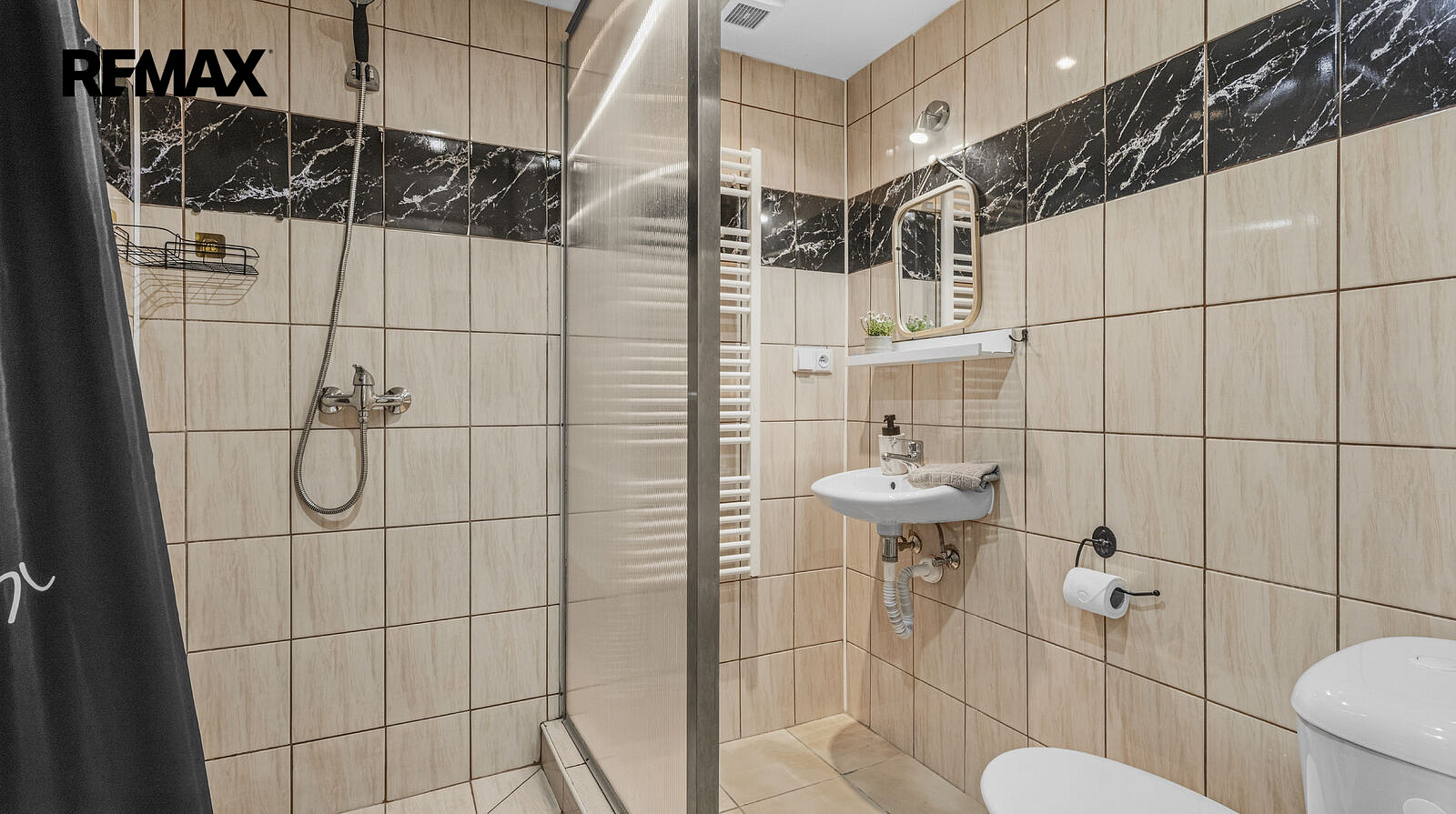 Prodej ubytovacího objektu 536 m² – fotografie 5