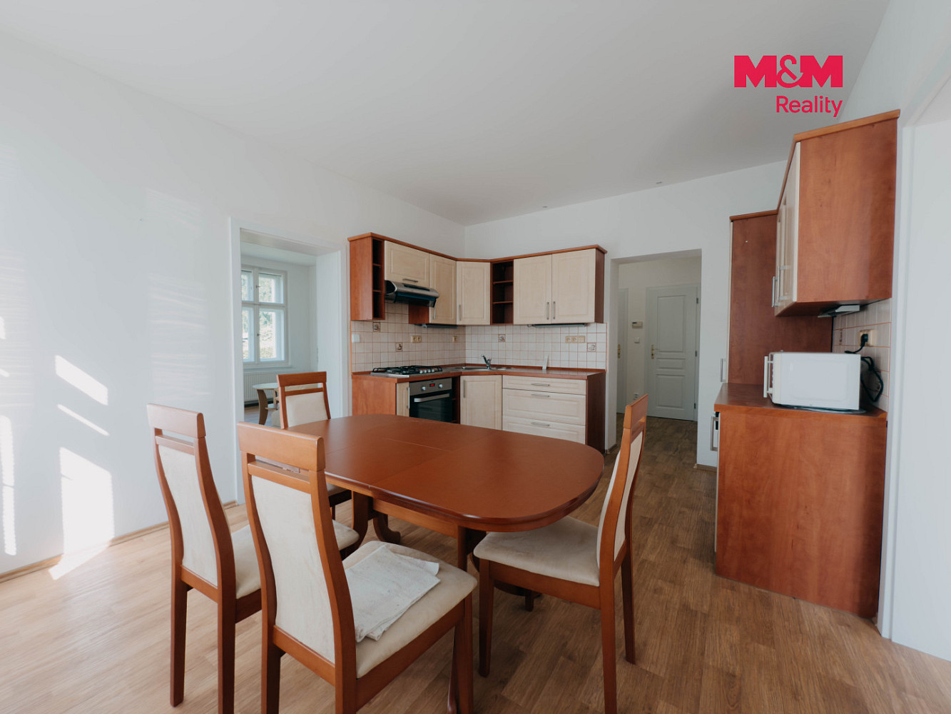 Prodej domu 330 m² s pozemkem 1 484 m² — photo 3