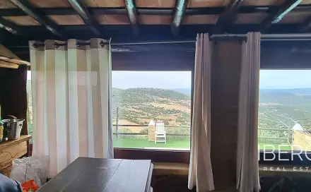 Prodej domu 140 m² s pozemkem 12 000 m², Casares, Španělsko
