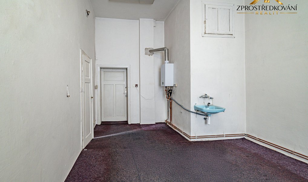 Prodej nájemního domu, činžáku 267 m², Kraslice – náhled fotky 13