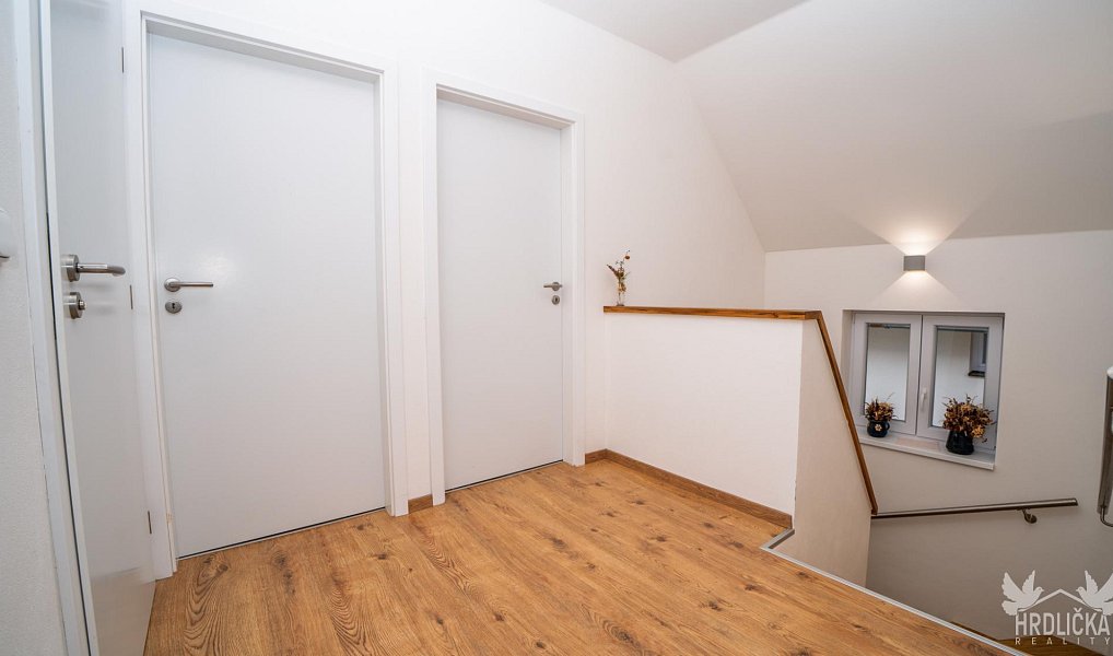 Prodej domu 96 m² s pozemkem 365 m², Frymburk – náhled fotky 27