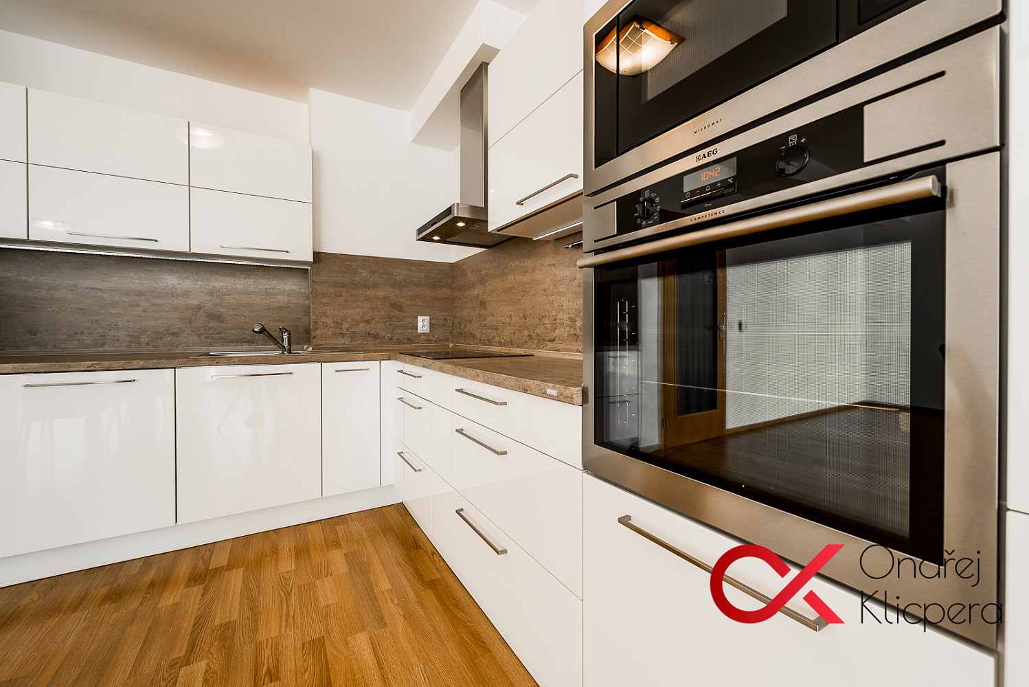Pronájem bytu 3+kk 104 m²